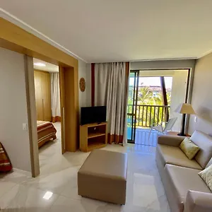 Class Muro Alto Flat Apartamento